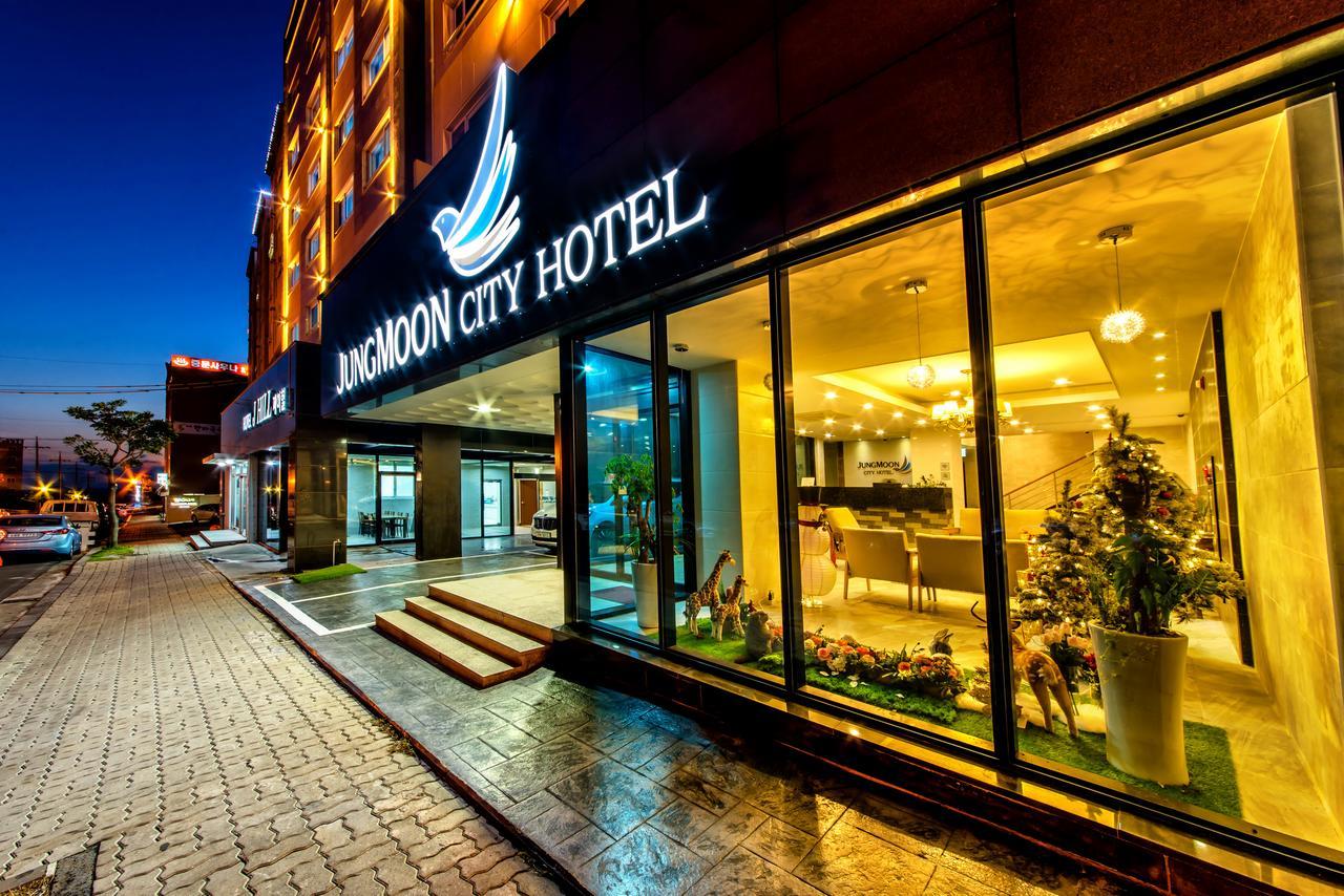 Jungmoon City Hotel Seogwipo Ngoại thất bức ảnh